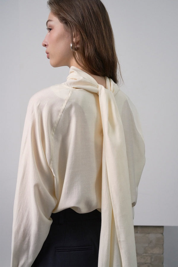 【HER&SHE 2025AW】Soft-belted Tie Blouse