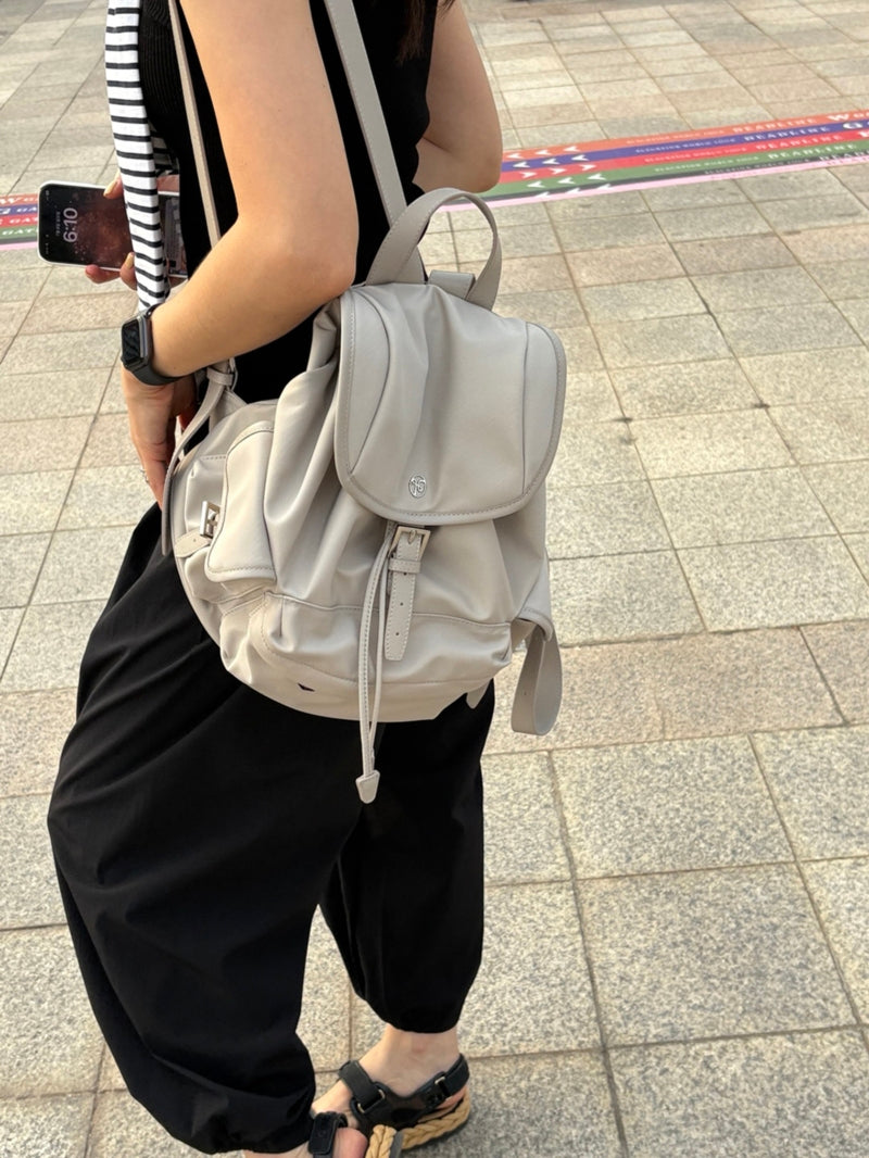 【HER&SHE 2025AW】[Numbering bag 23] Nua Flap Backpack
