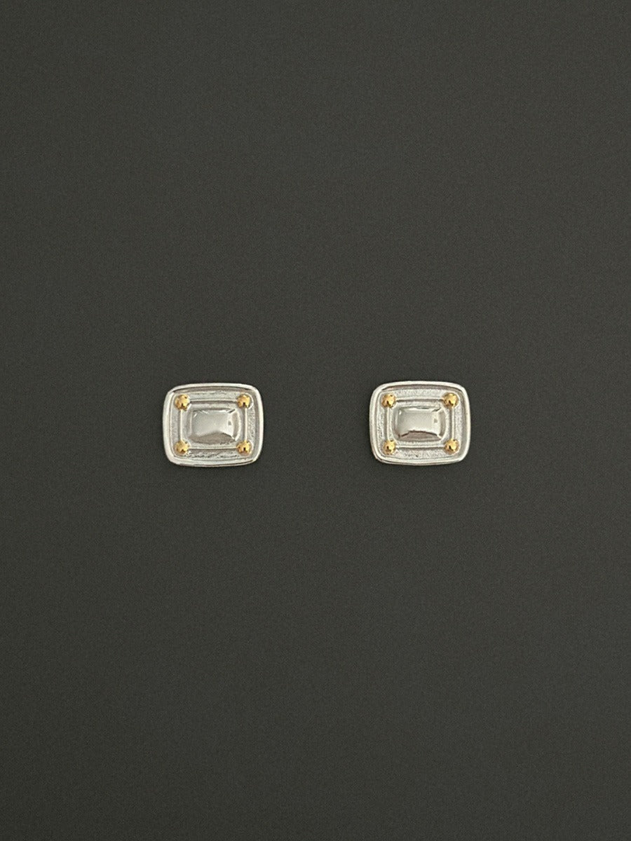 BORNETEの人気韓国ブランド通販WooStore公式