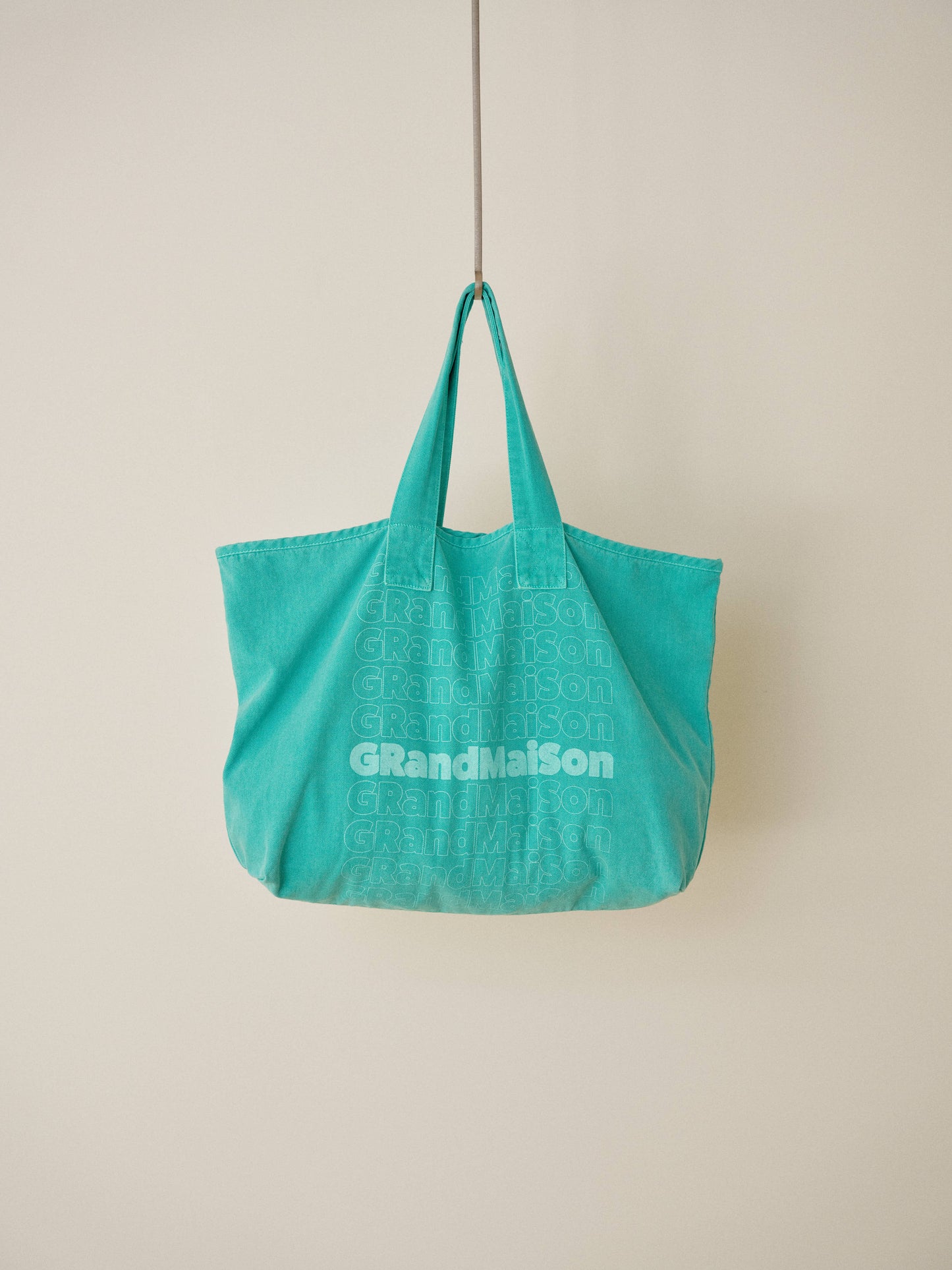 Pigment Lettering Shoulder Bag - Green