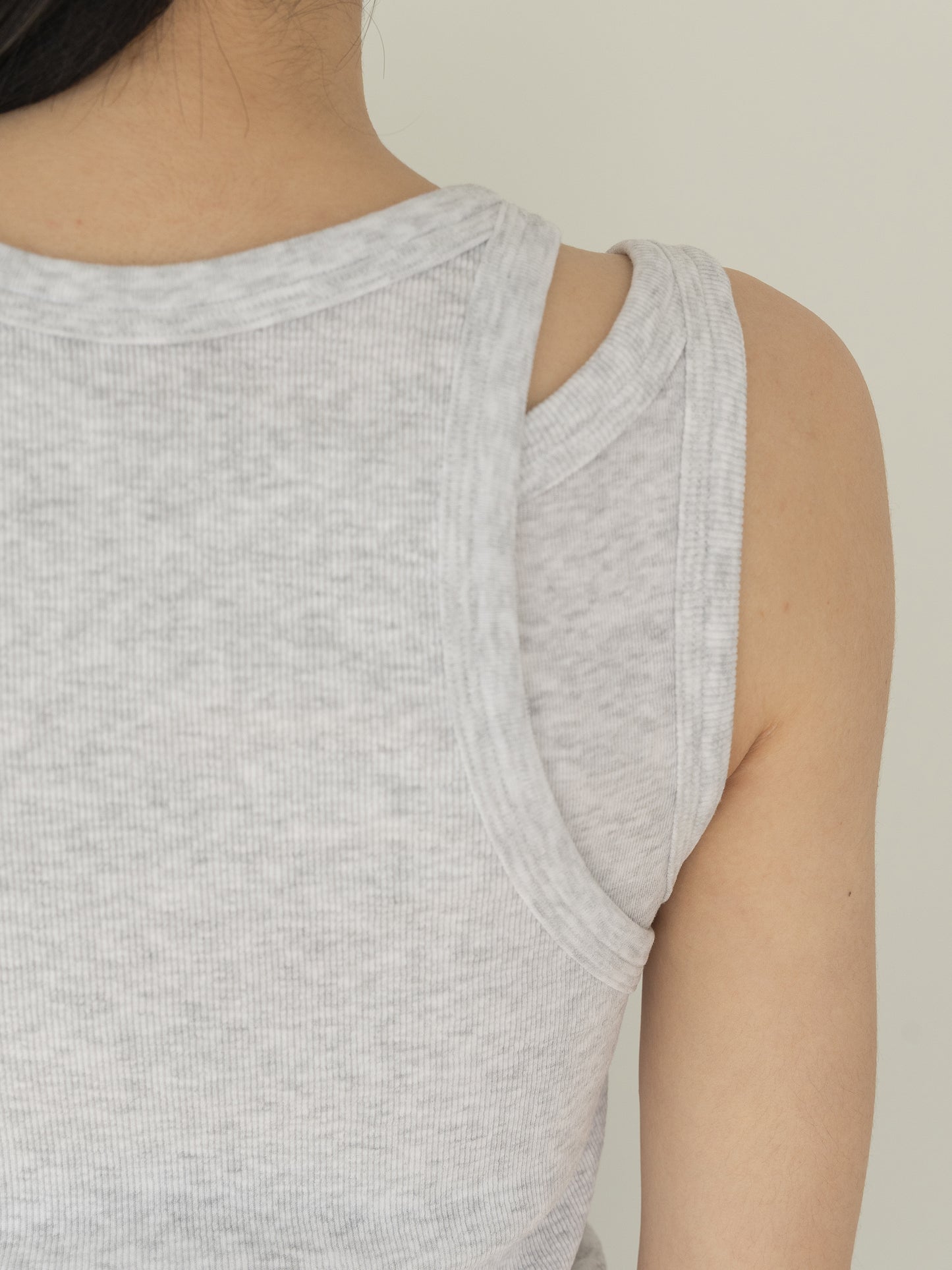 Mei Ribbed Sleeveles-GRAY