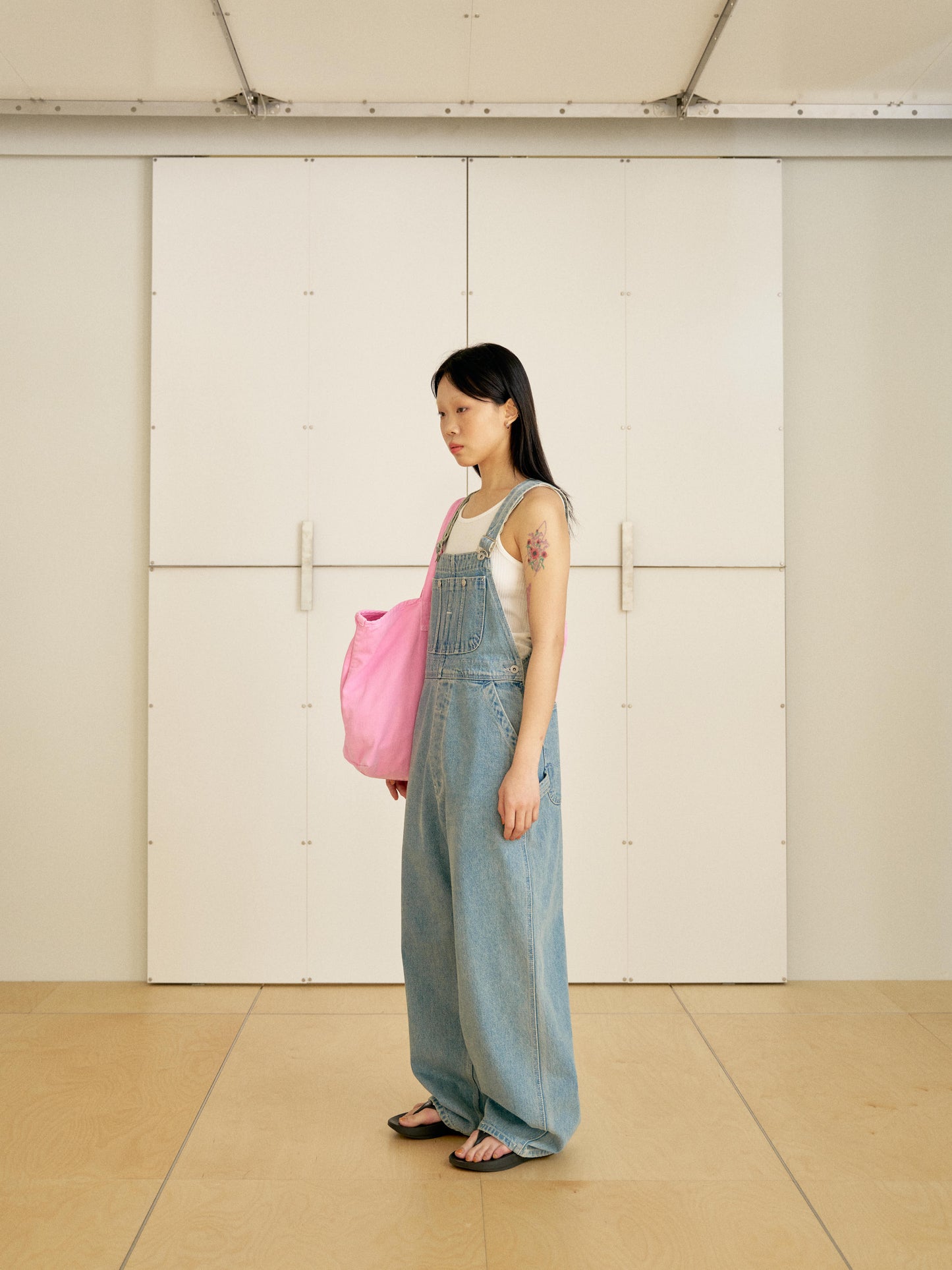 Pigment Lettering Shoulder Bag - Pink