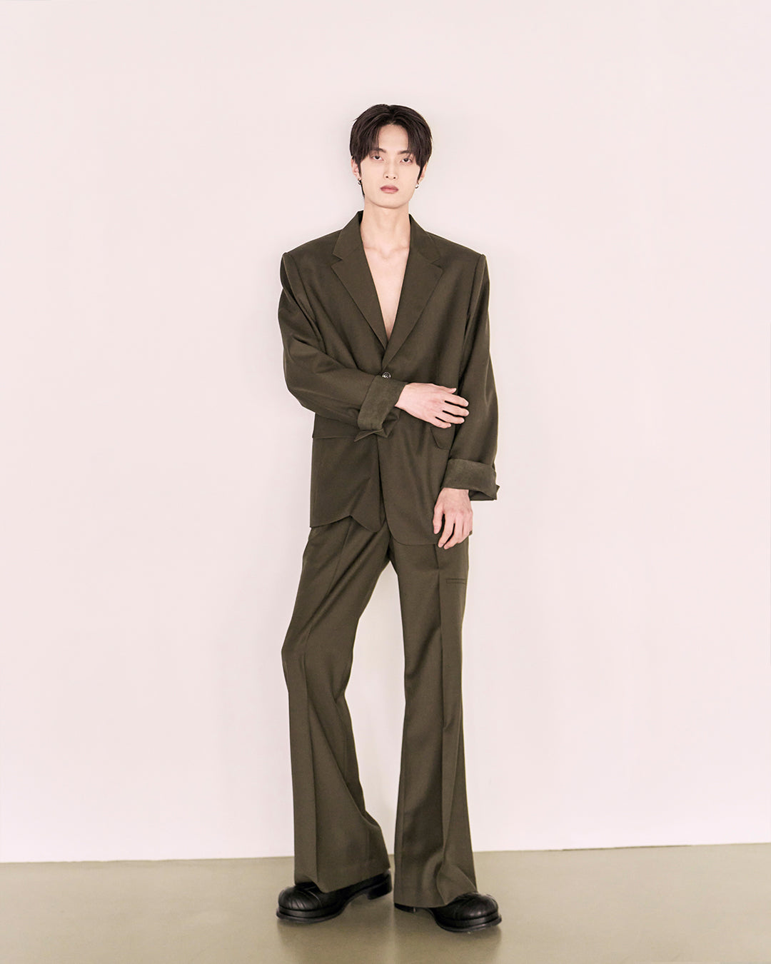 Leather Reveal Sleeve Wool Blazer_Khaki Brown