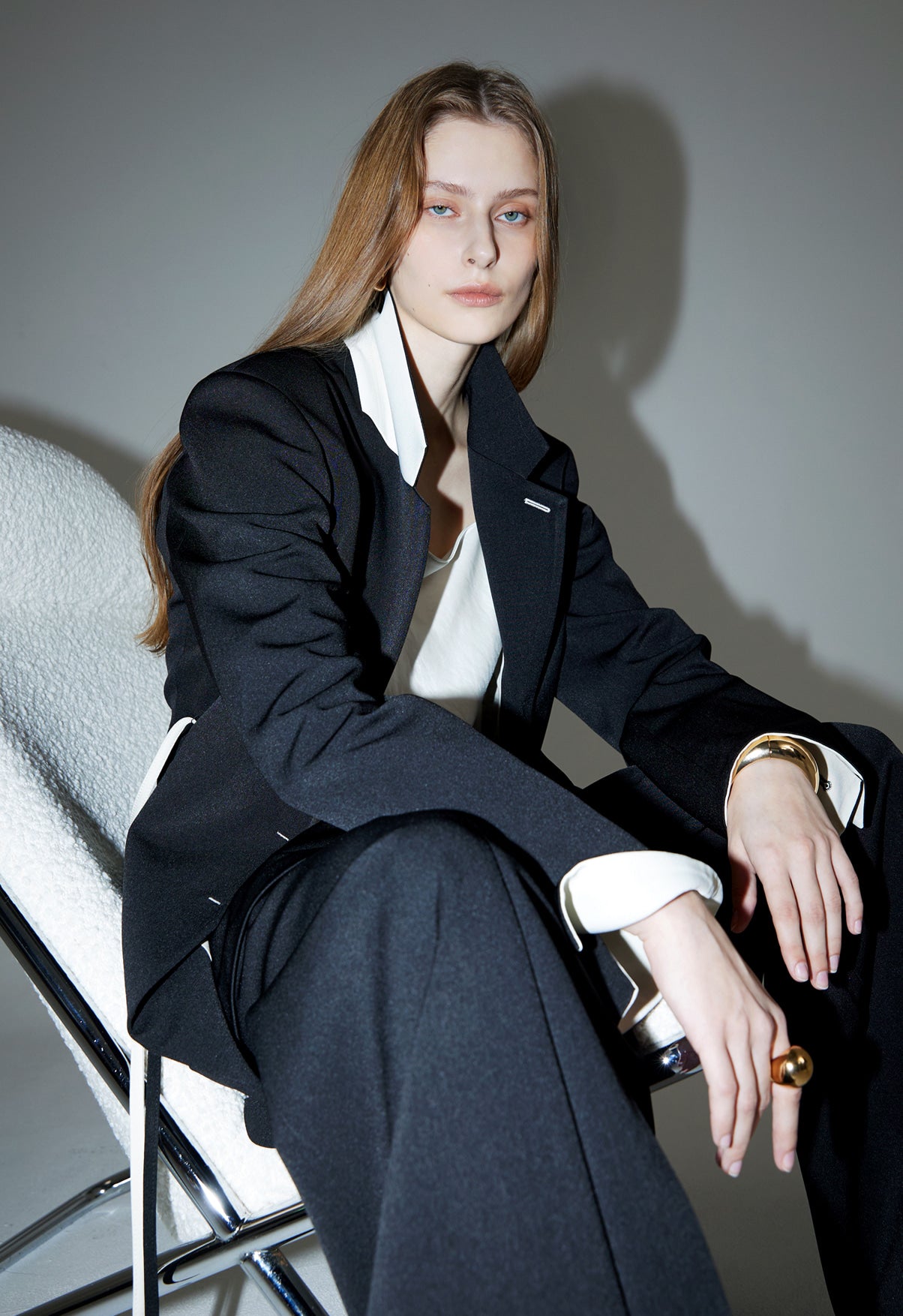 Ava Tailed Oversized Jacket-BLACK