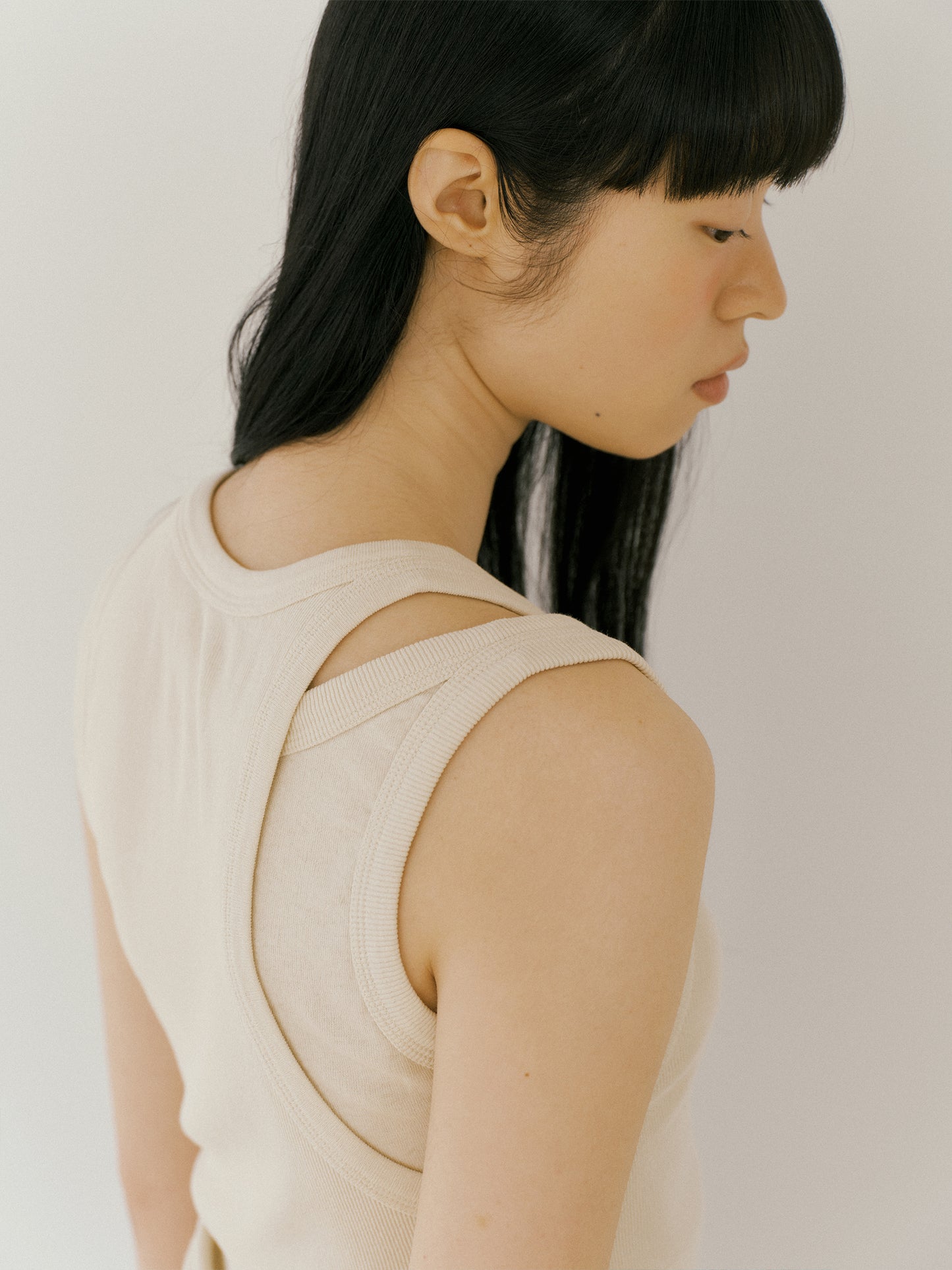 Mei Ribbed Sleeveles-BEIGE