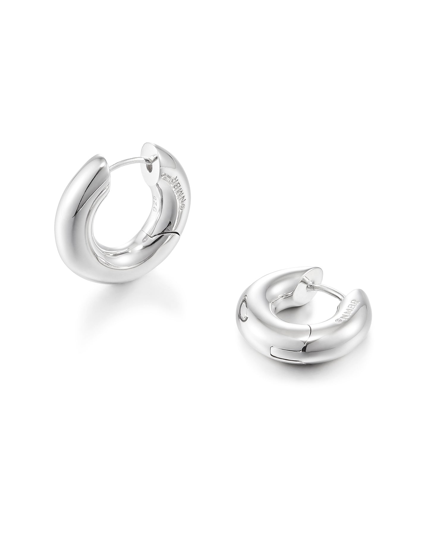 NUMBERINGの人気韓国ブランド通販WooStore公式