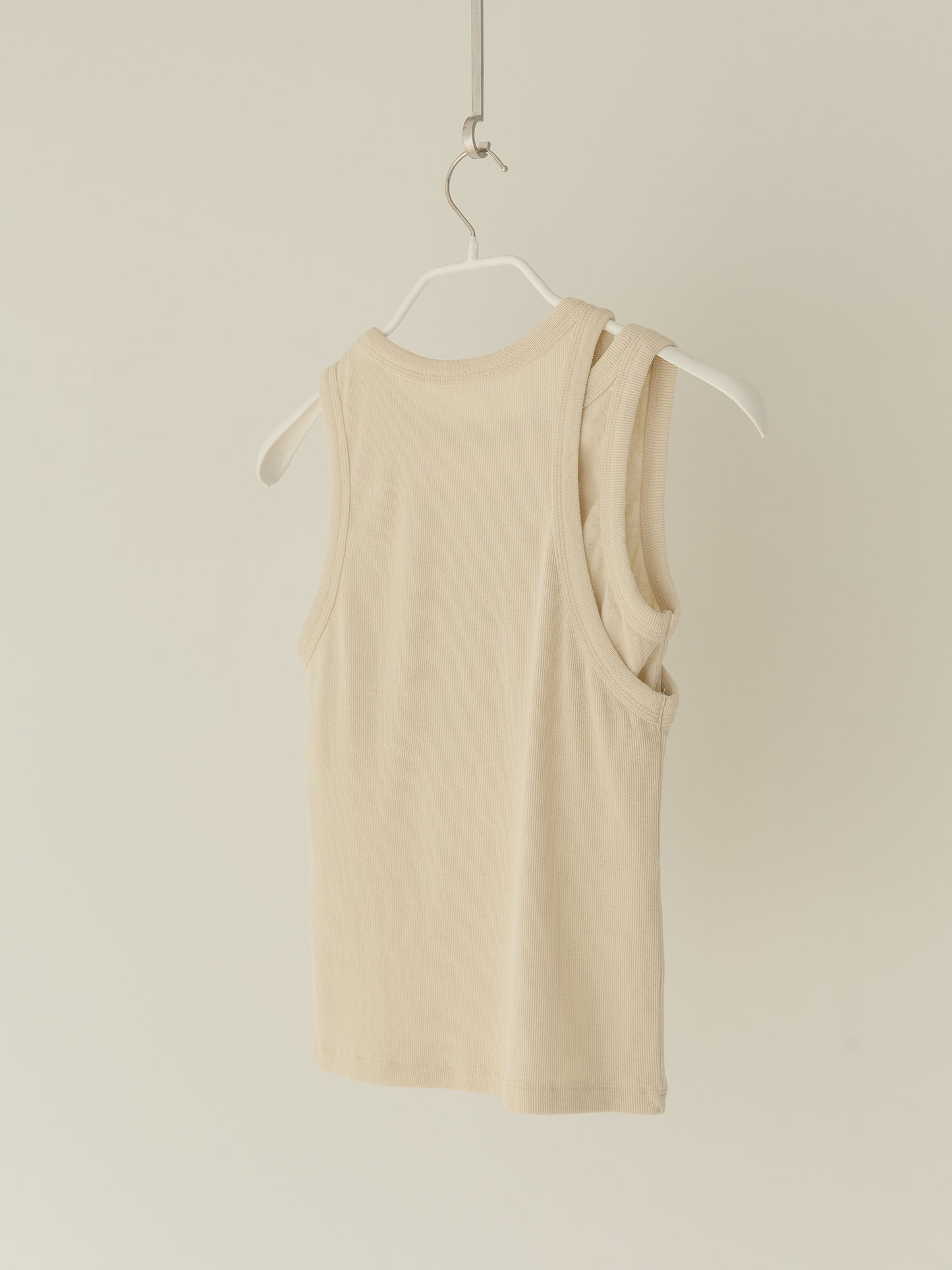 Mei Ribbed Sleeveles-BEIGE