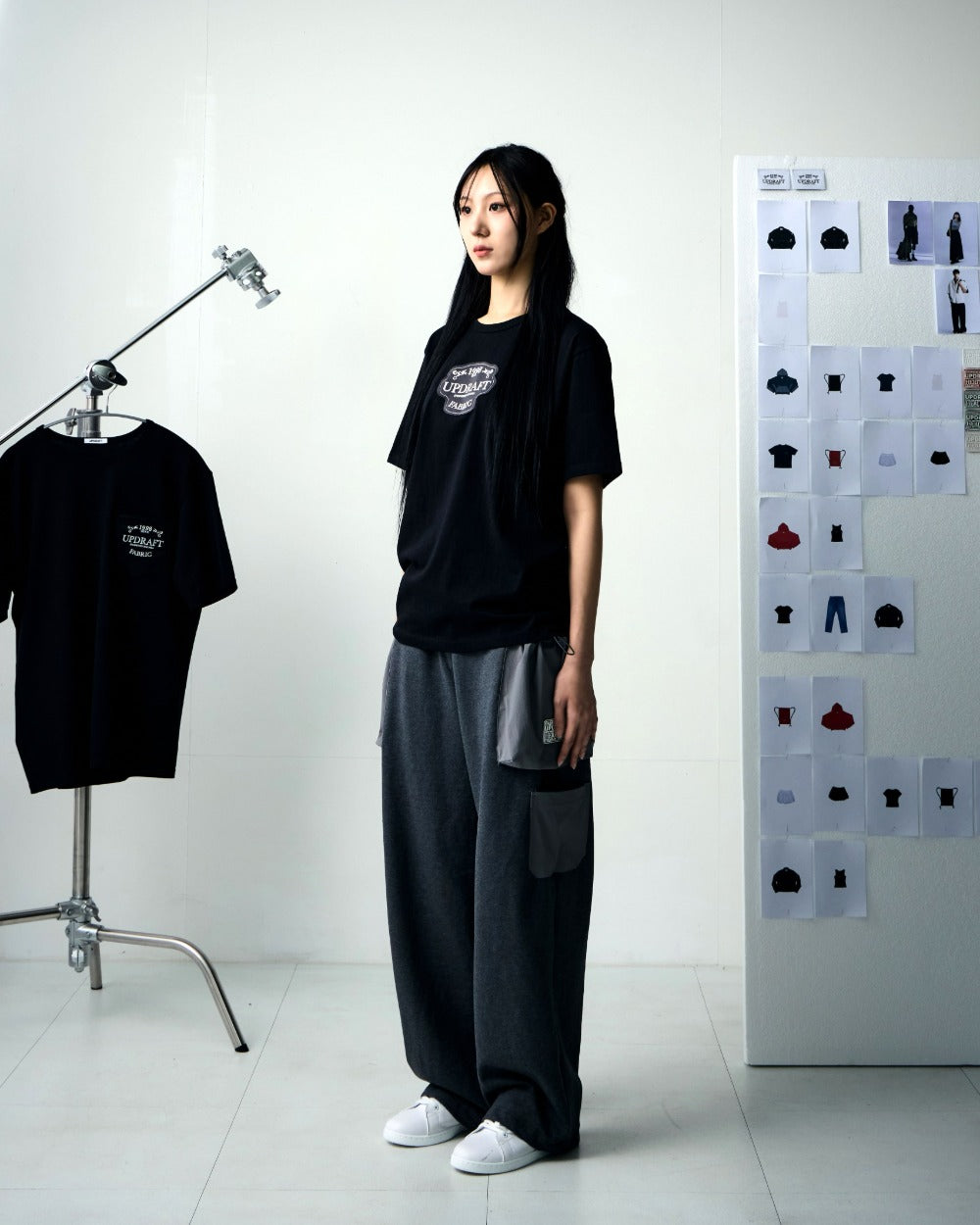 PATCH POCKET COTTON WOMAN SWEAT PANTS -GRAY