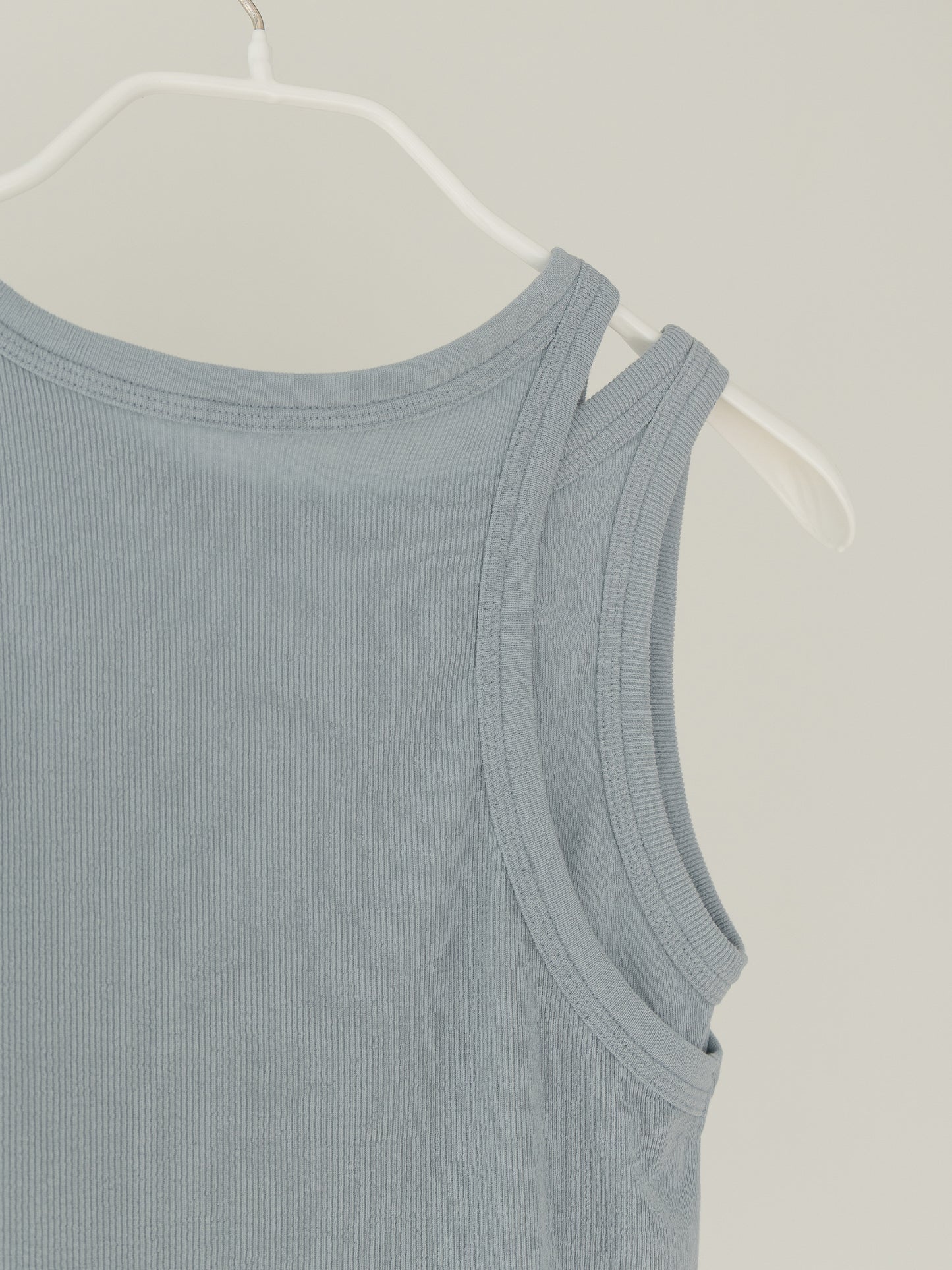 Mei Ribbed Sleeveles-BLUE