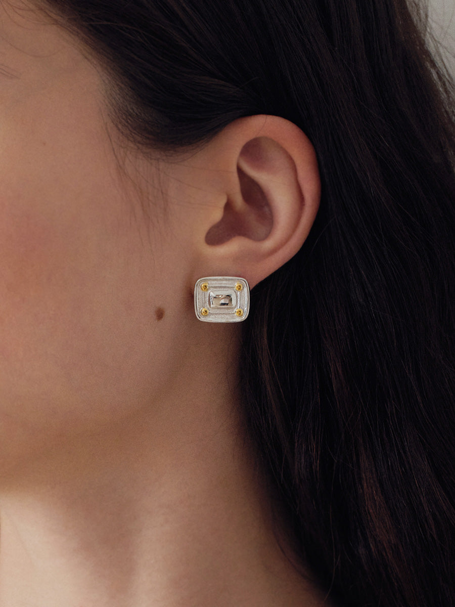 BORNETEの人気韓国ブランド通販WooStore公式