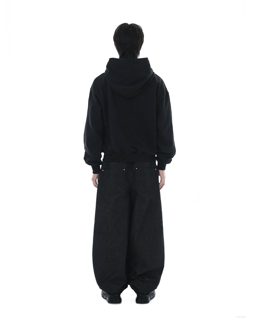 Balloon Pocket Non-fade Denim Pants_Black
