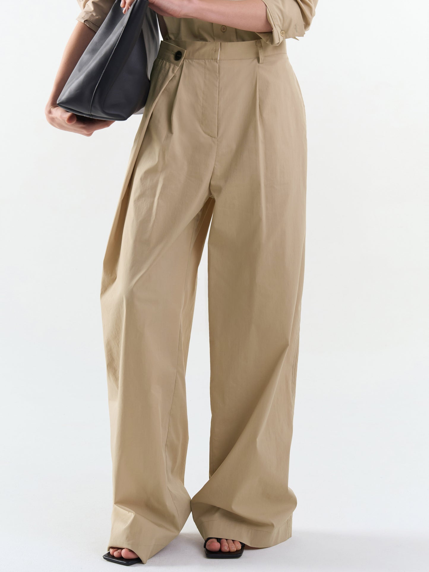 【MAGJAY】[Plubi] Unbalanced Flap Trousers