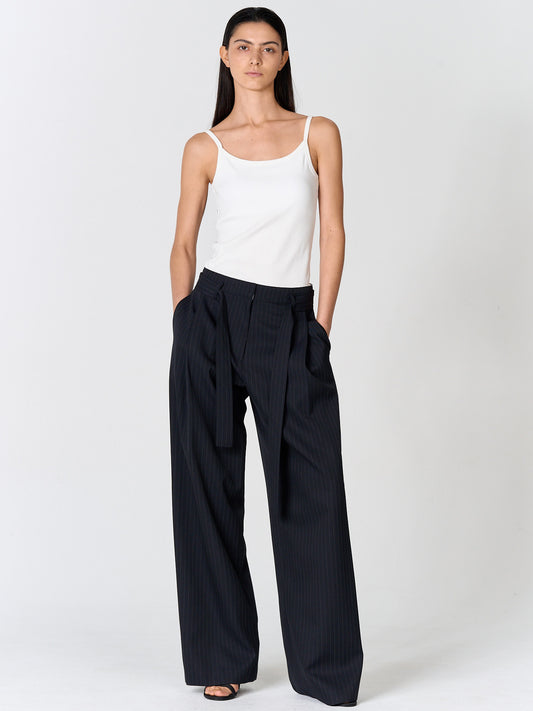 【MAGJAY】Cotton Fitted U-Neck Sleeveless Top