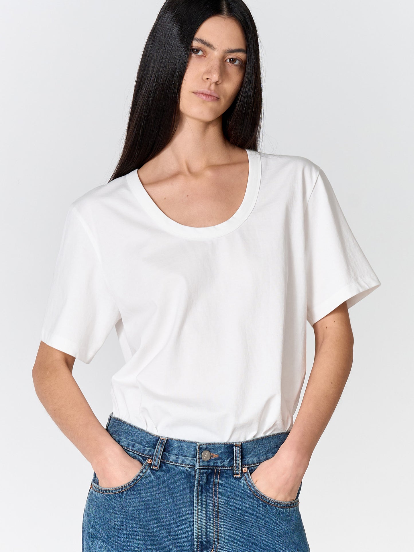 【MAGJAY】Silket U-Neck T-Shirt