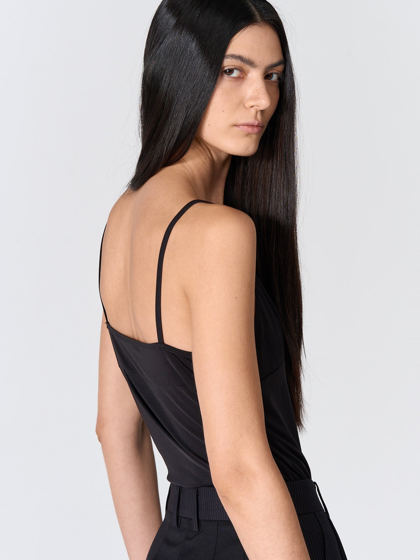 【MAGJAY】V-Neck Sleeveless Top