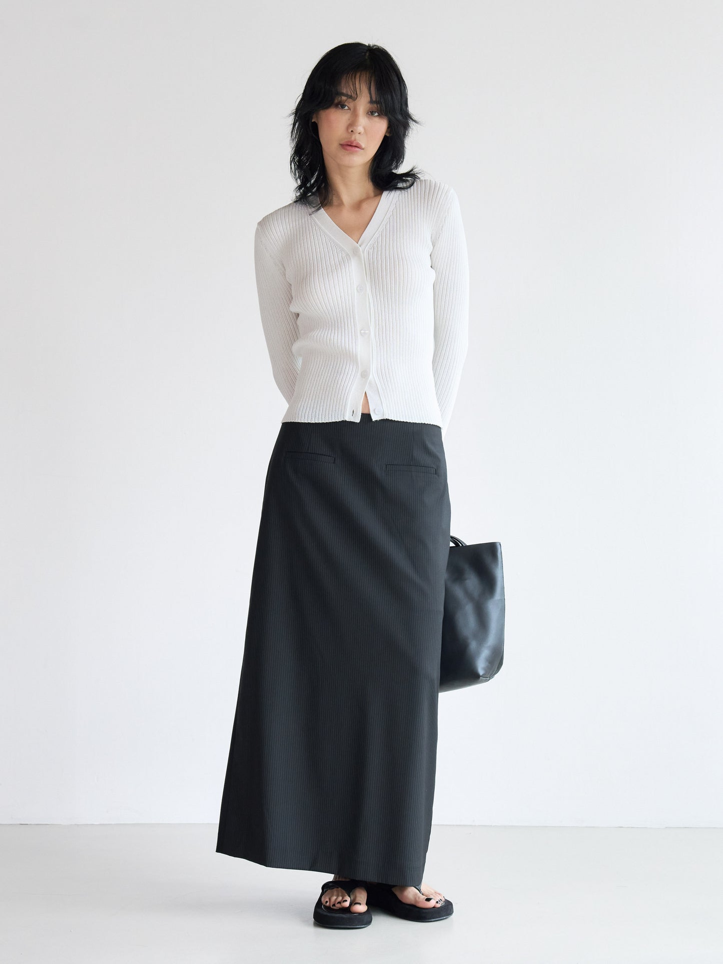 【MAGJAY】Rib V-Neck Cardigan-Ivory