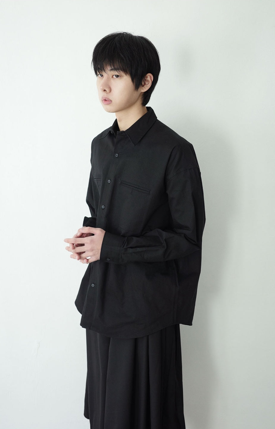 Minimal Pocket Shirt