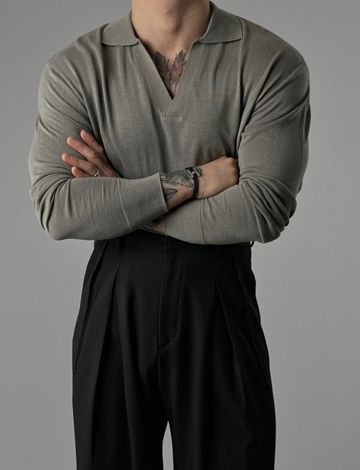 Open Collar Knit Pullover