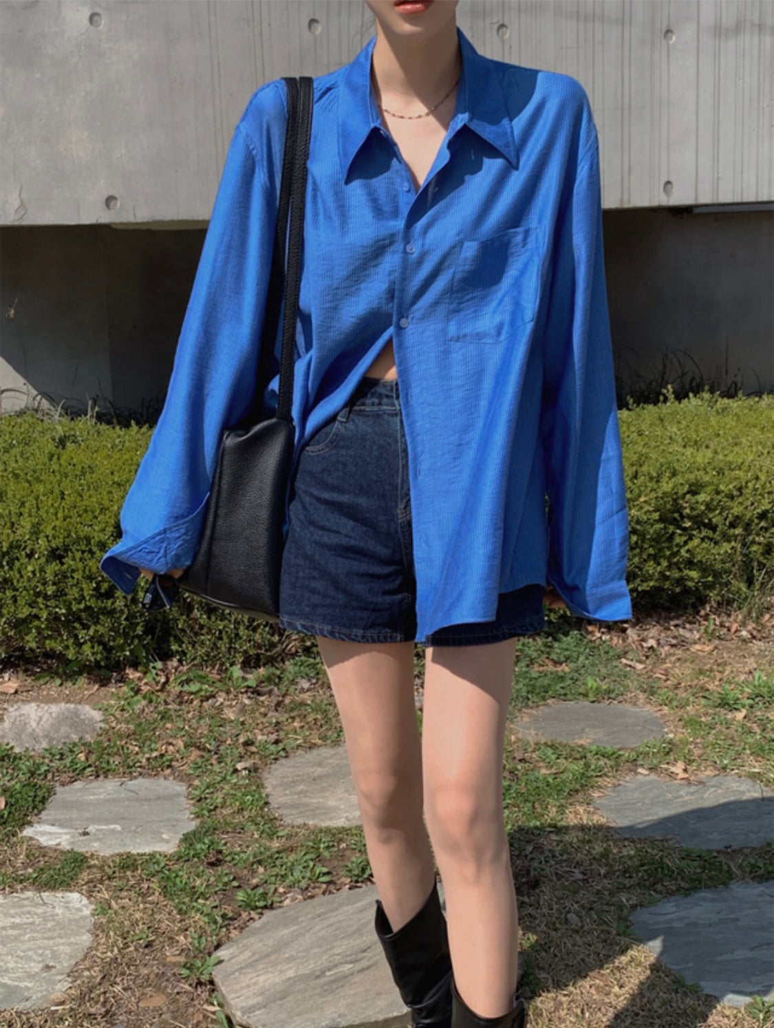 Airy Texture Light Shirt