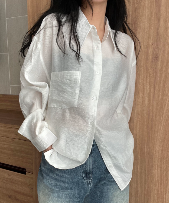 Airy Texture Light Shirt