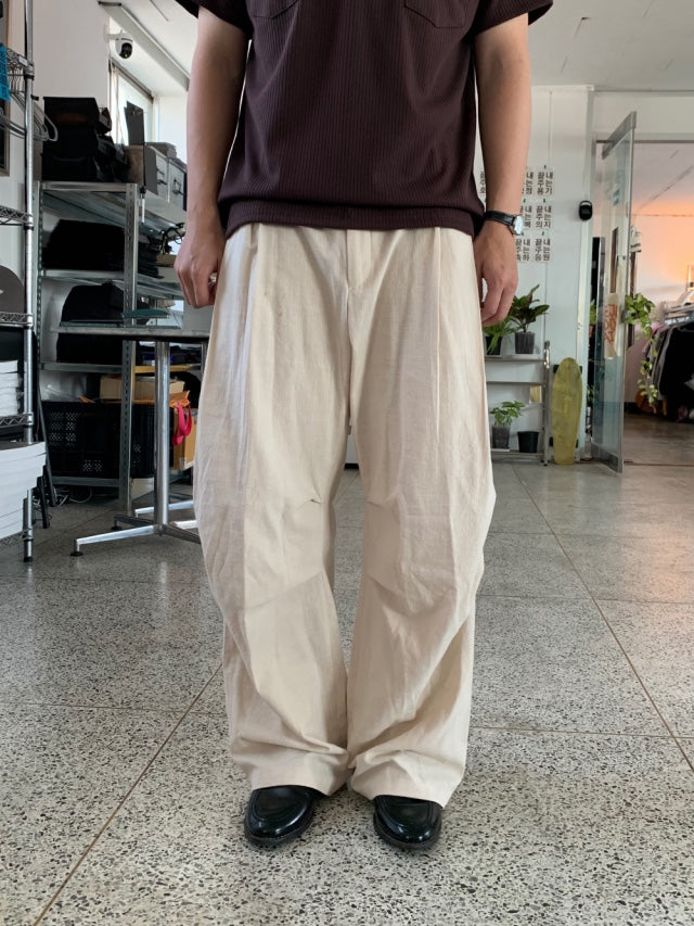 Parra Linen Tuck Pants