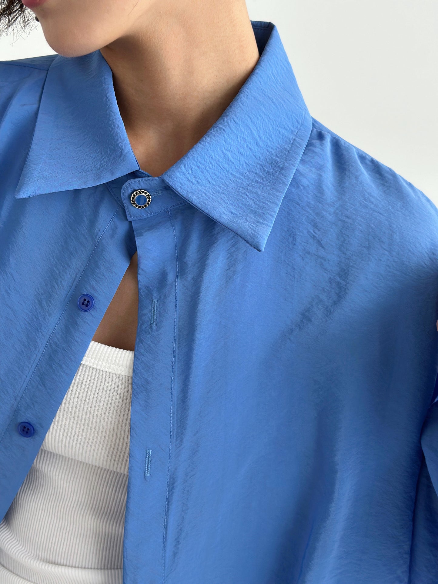 Cropped Lustrous Relax Shirt
