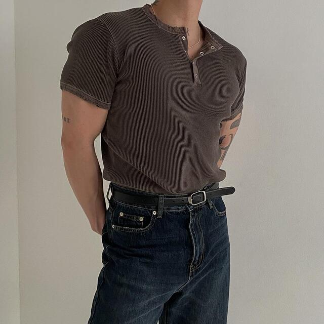 Peak Ribbed Henley Short Sleeve Tee