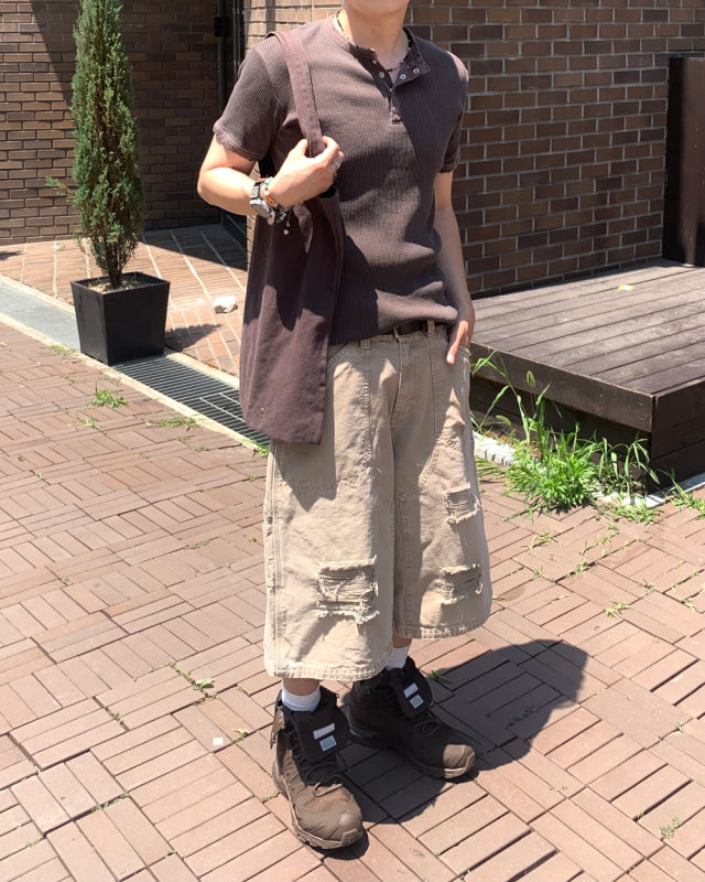 Peak Ribbed Henley Short Sleeve Tee