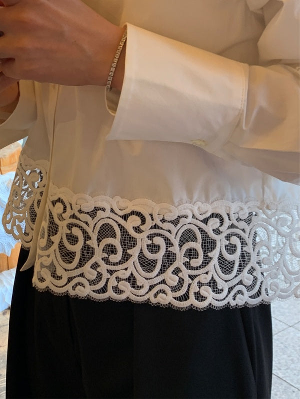 【HER&SHE 2025AW】A Lace Bell Shirt
