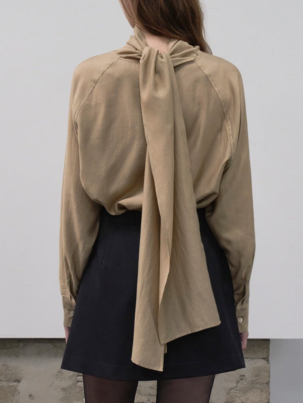 【HER&SHE 2025AW】Soft-belted Tie Blouse