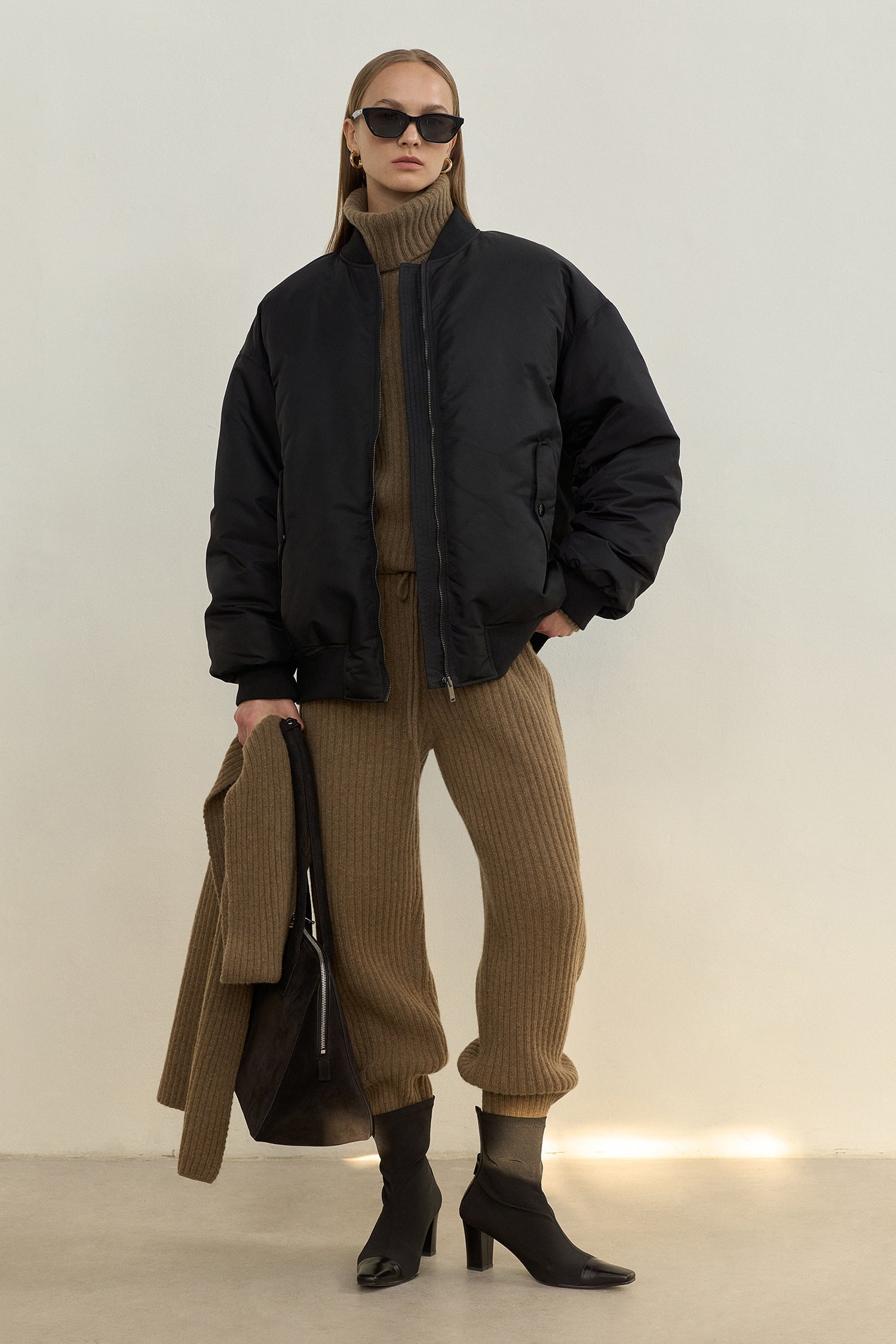 BLOSSOM H COMPANYの人気韓国ブランド通販WooStore公式