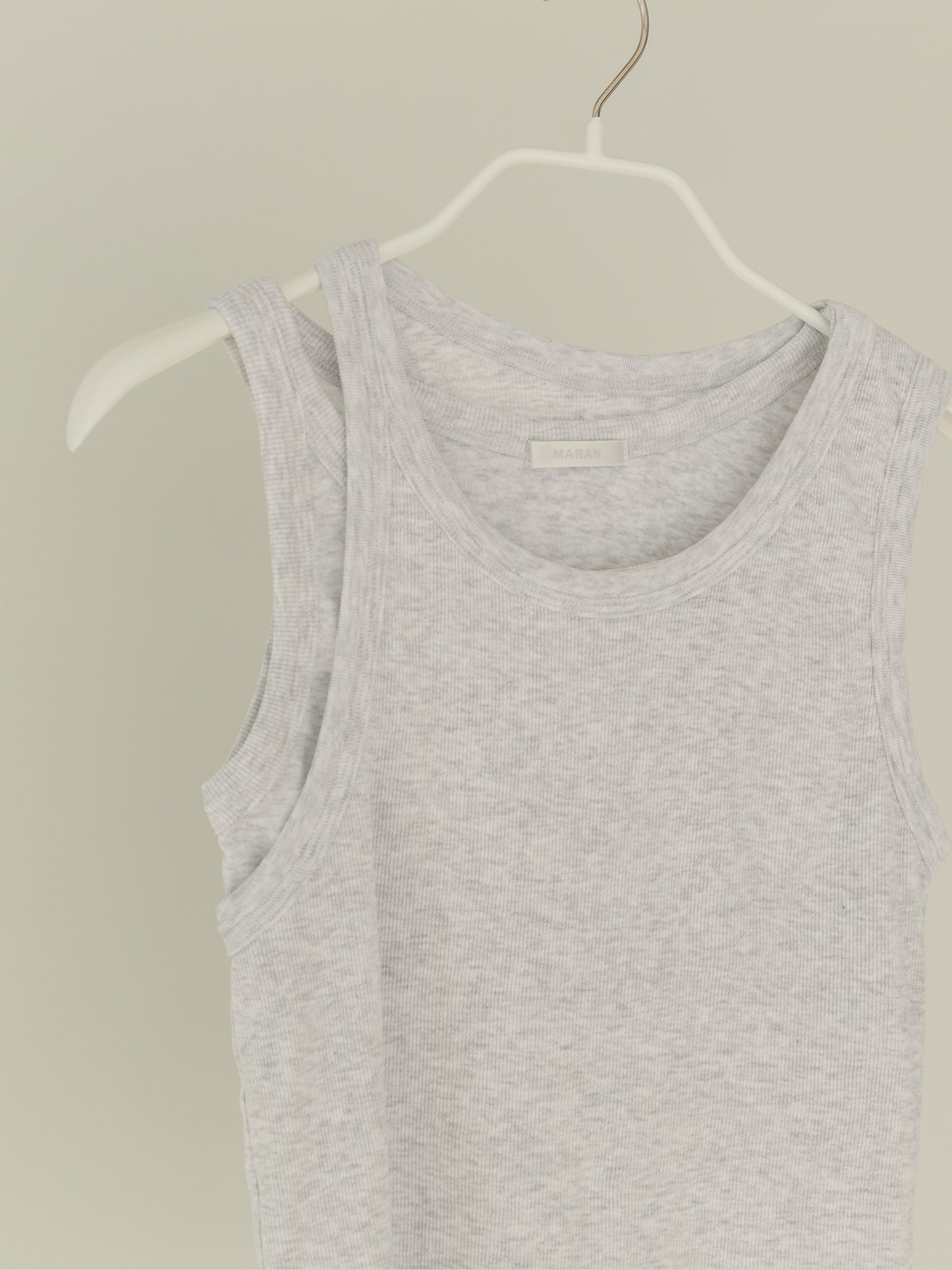 Mei Ribbed Sleeveles-GRAY