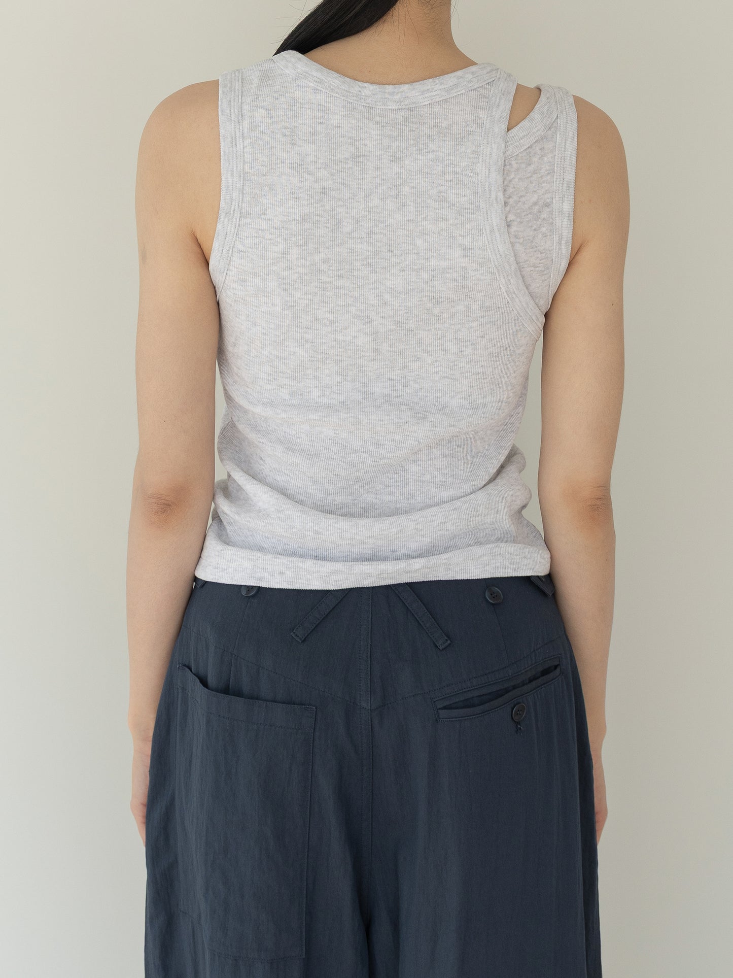 Mei Ribbed Sleeveles-GRAY