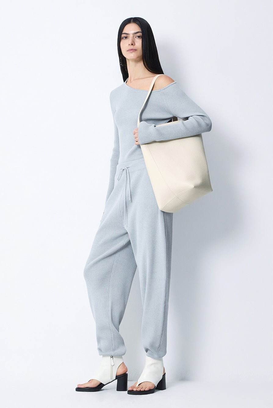 BLOSSOM H COMPANYの人気韓国ブランド通販WooStore公式