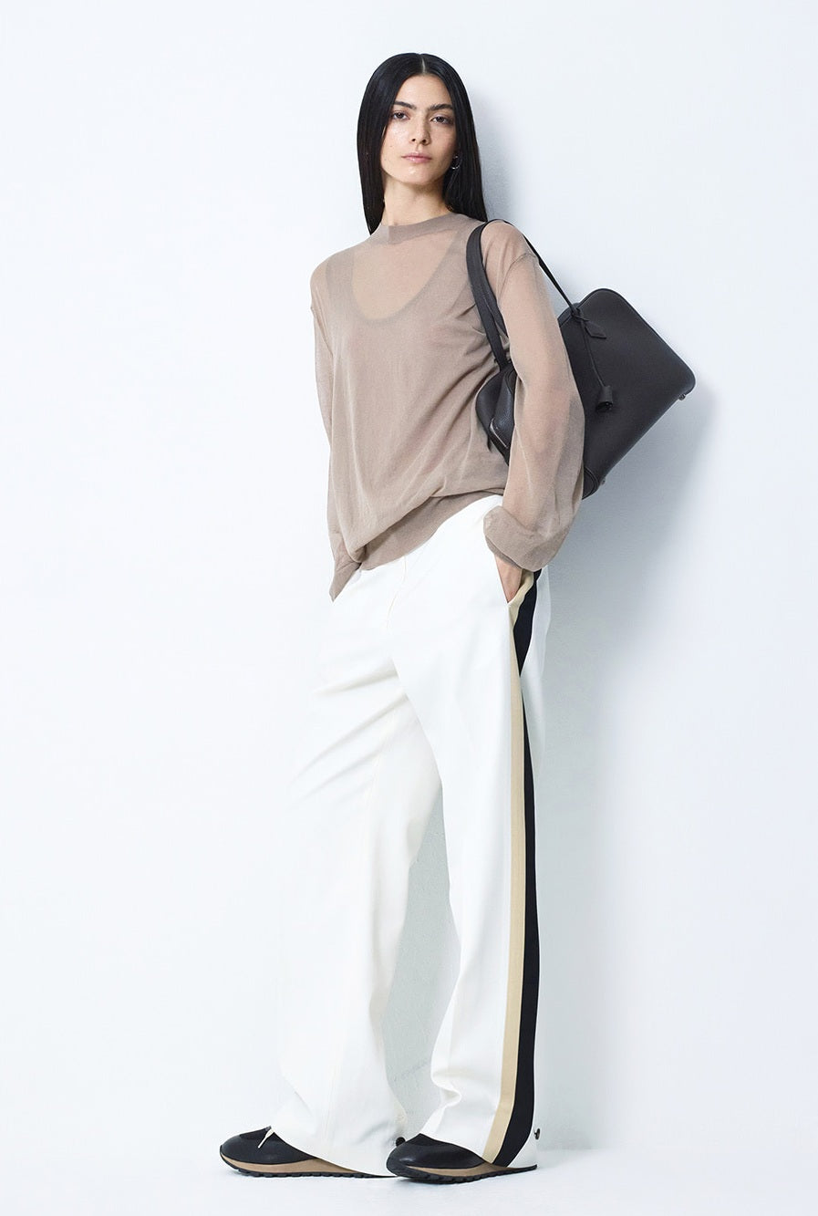 BLOSSOM H COMPANYの人気韓国ブランド通販WooStore公式