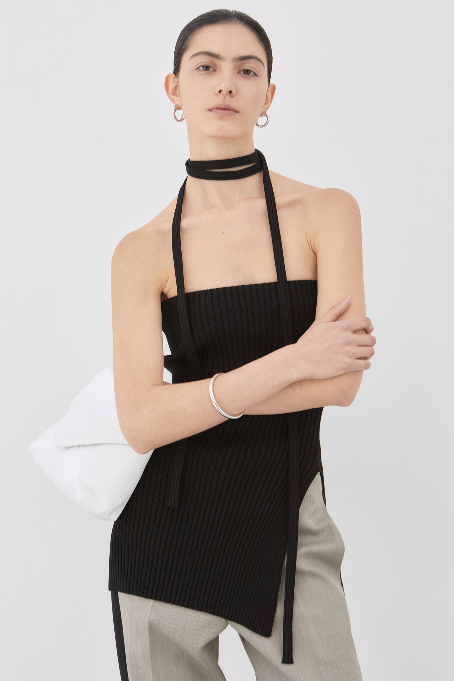 【BLOSSOM H COMPANY 2025SS】KAMING KNIT TUBE TOP