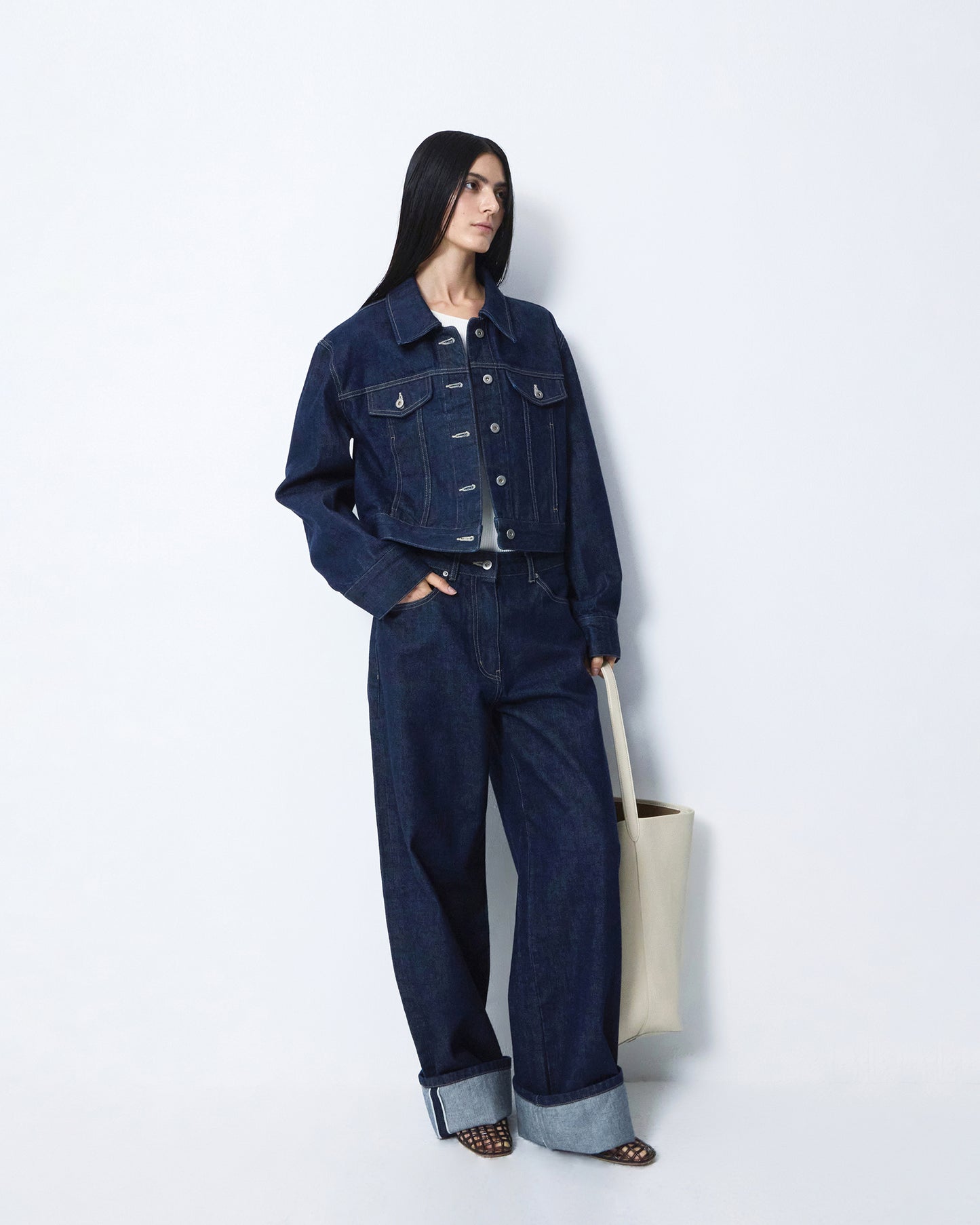 BLOSSOM H COMPANYの人気韓国ブランド通販WooStore公式