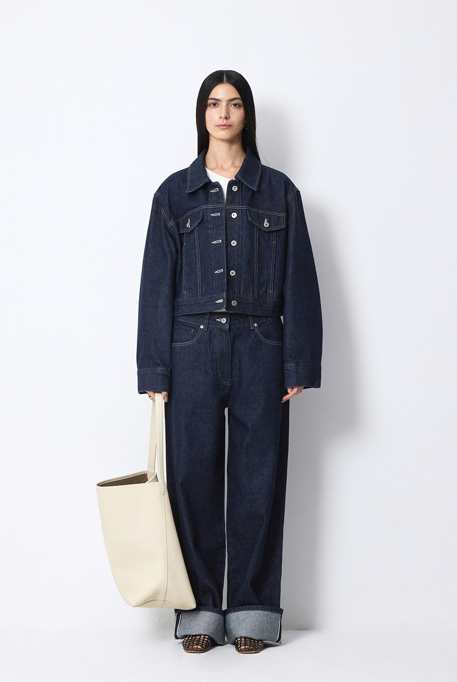 BLOSSOM H COMPANYの人気韓国ブランド通販WooStore公式