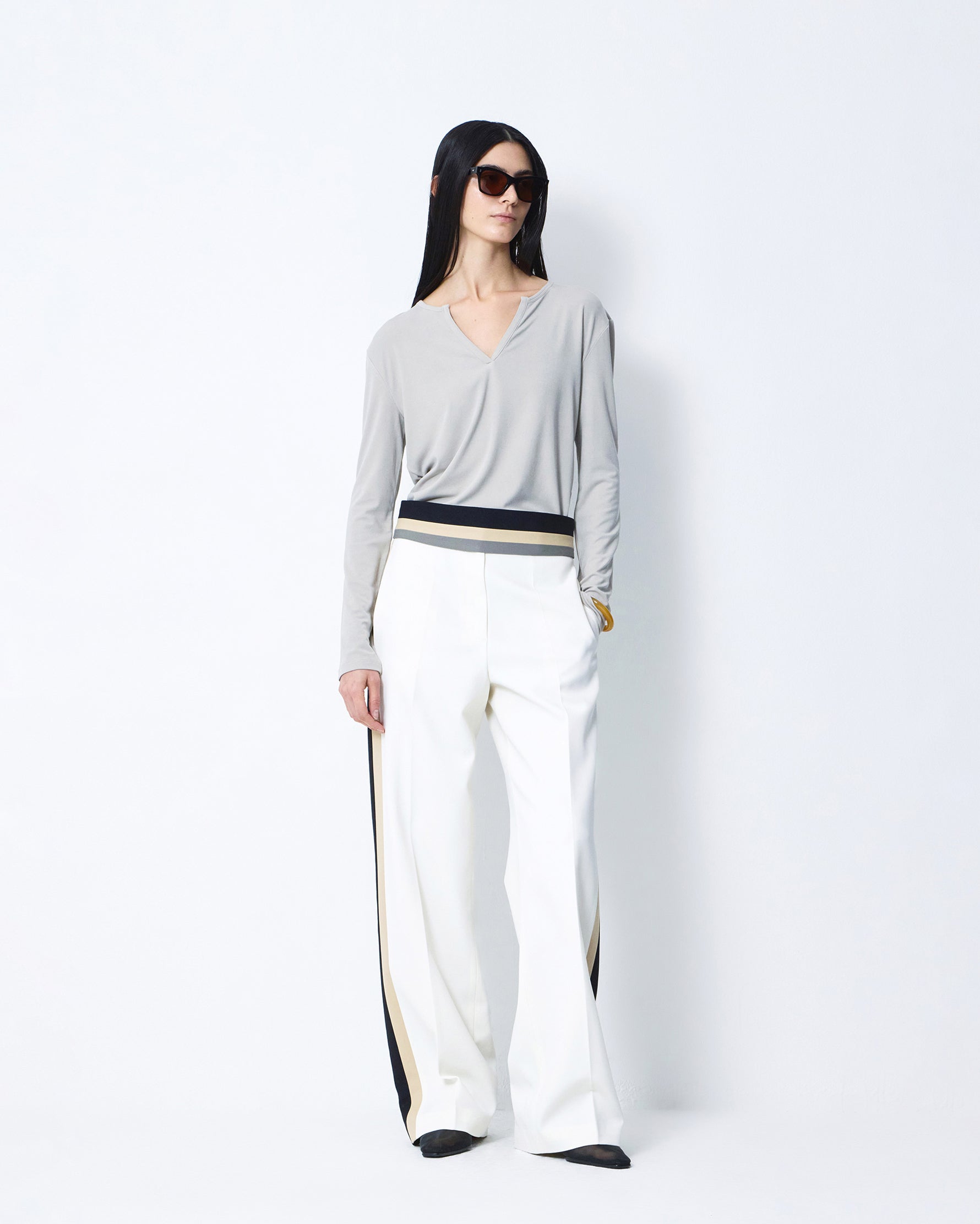 BLOSSOM H COMPANYの人気韓国ブランド通販WooStore公式