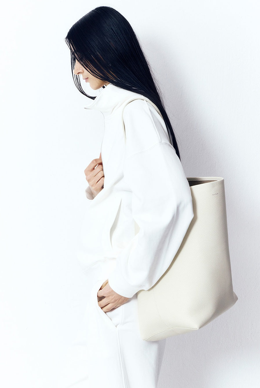 BLOSSOM H COMPANYの人気韓国ブランド通販WooStore公式