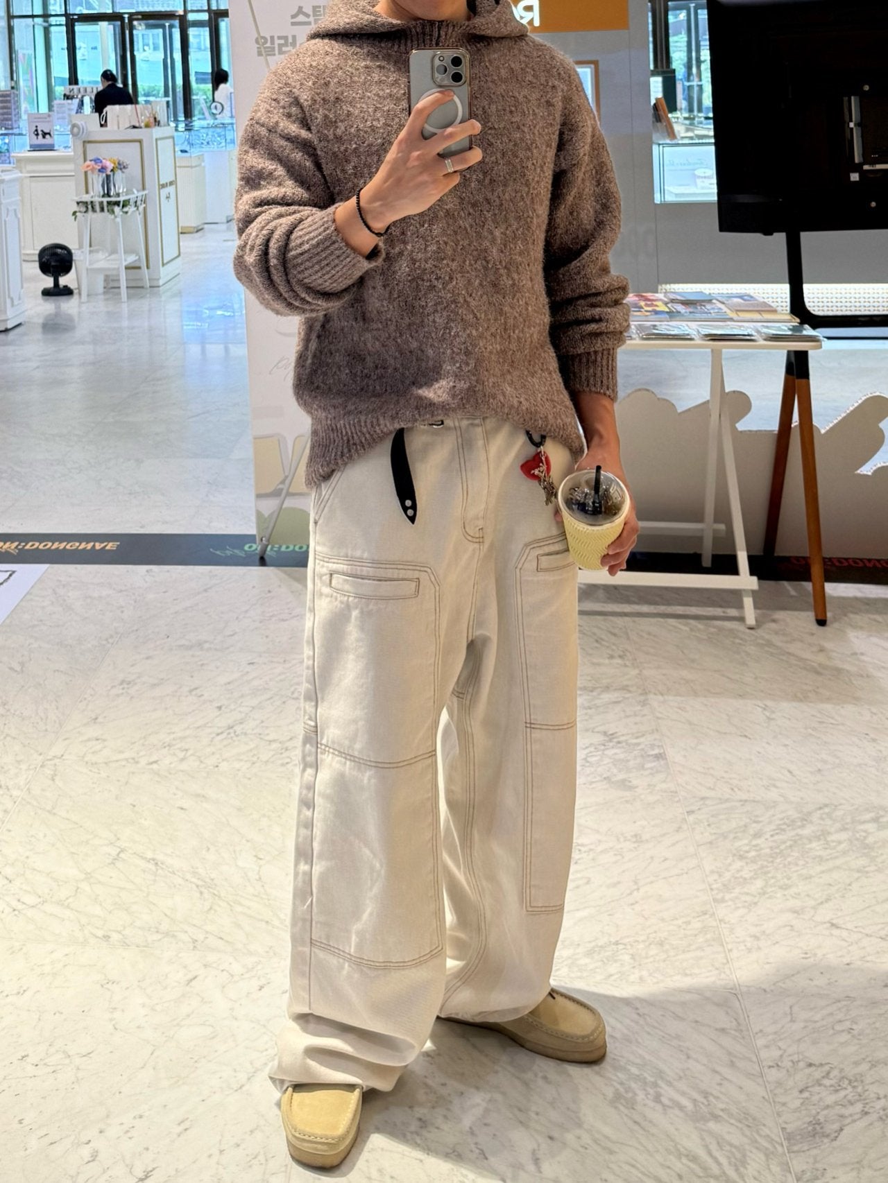 Kink Mohair Hood Knit