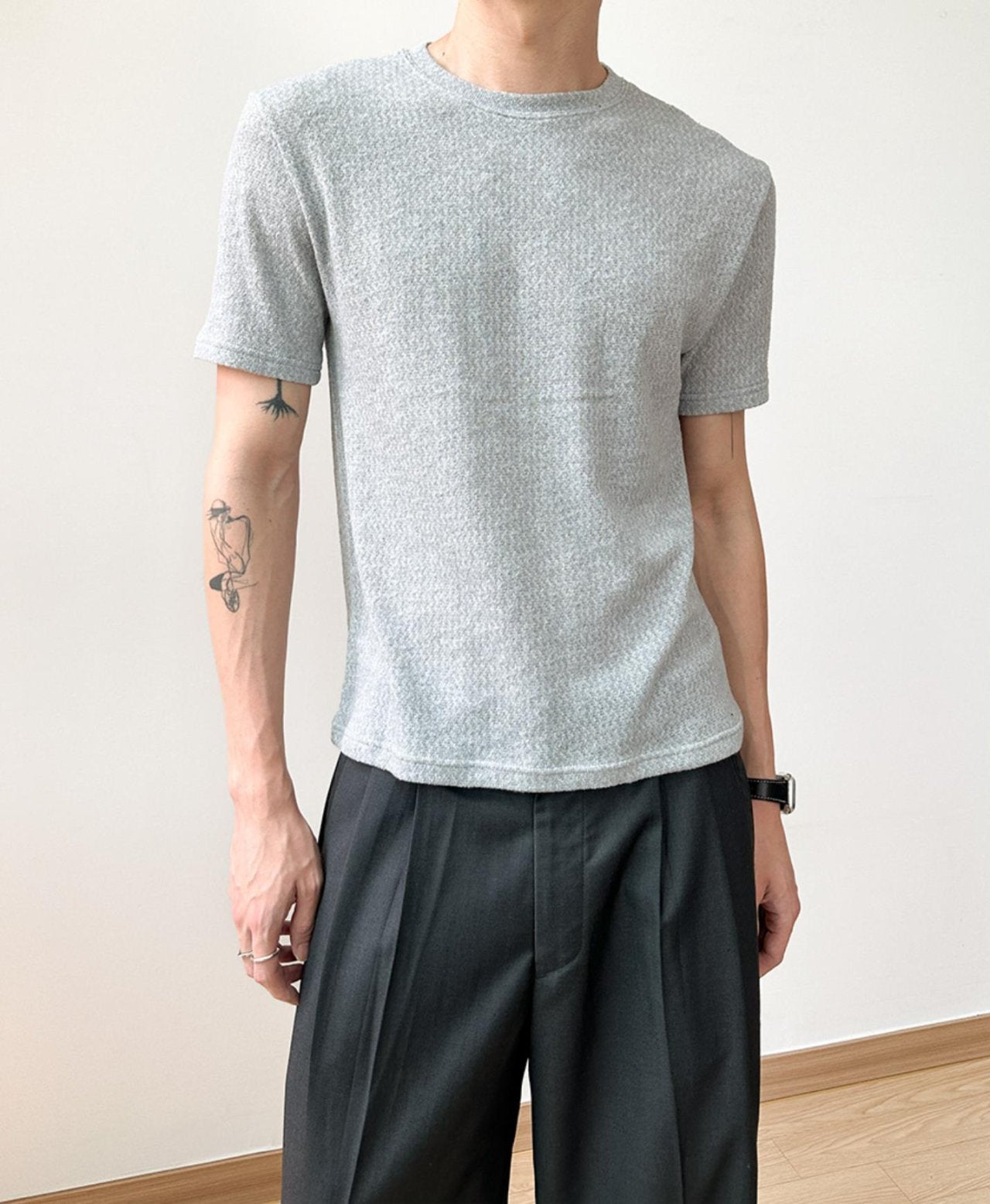 Moss Knit Round Tee