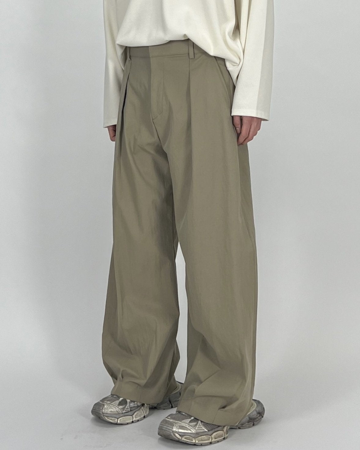 Balloon Wide Trousers
