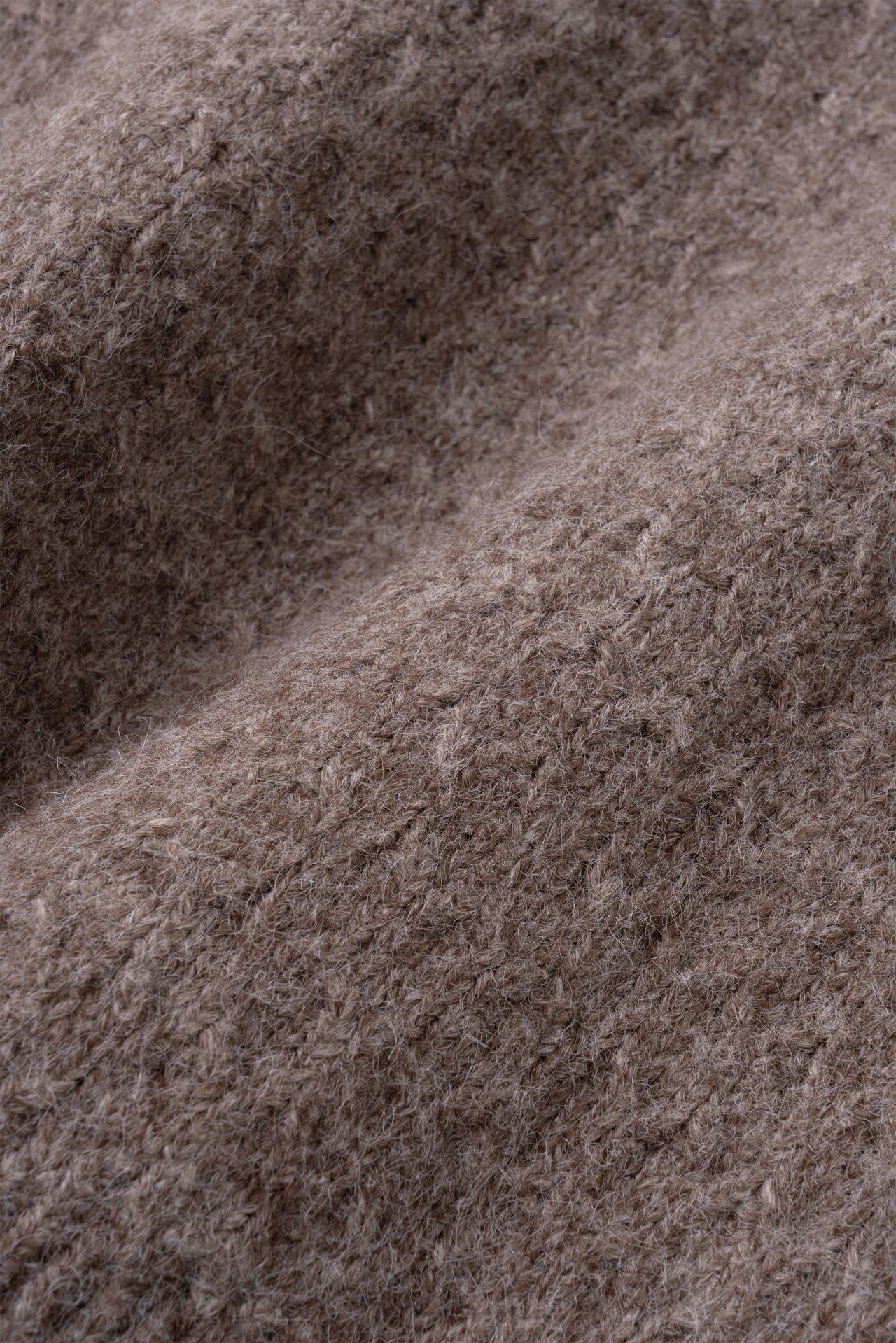 Kink Mohair Hood Knit