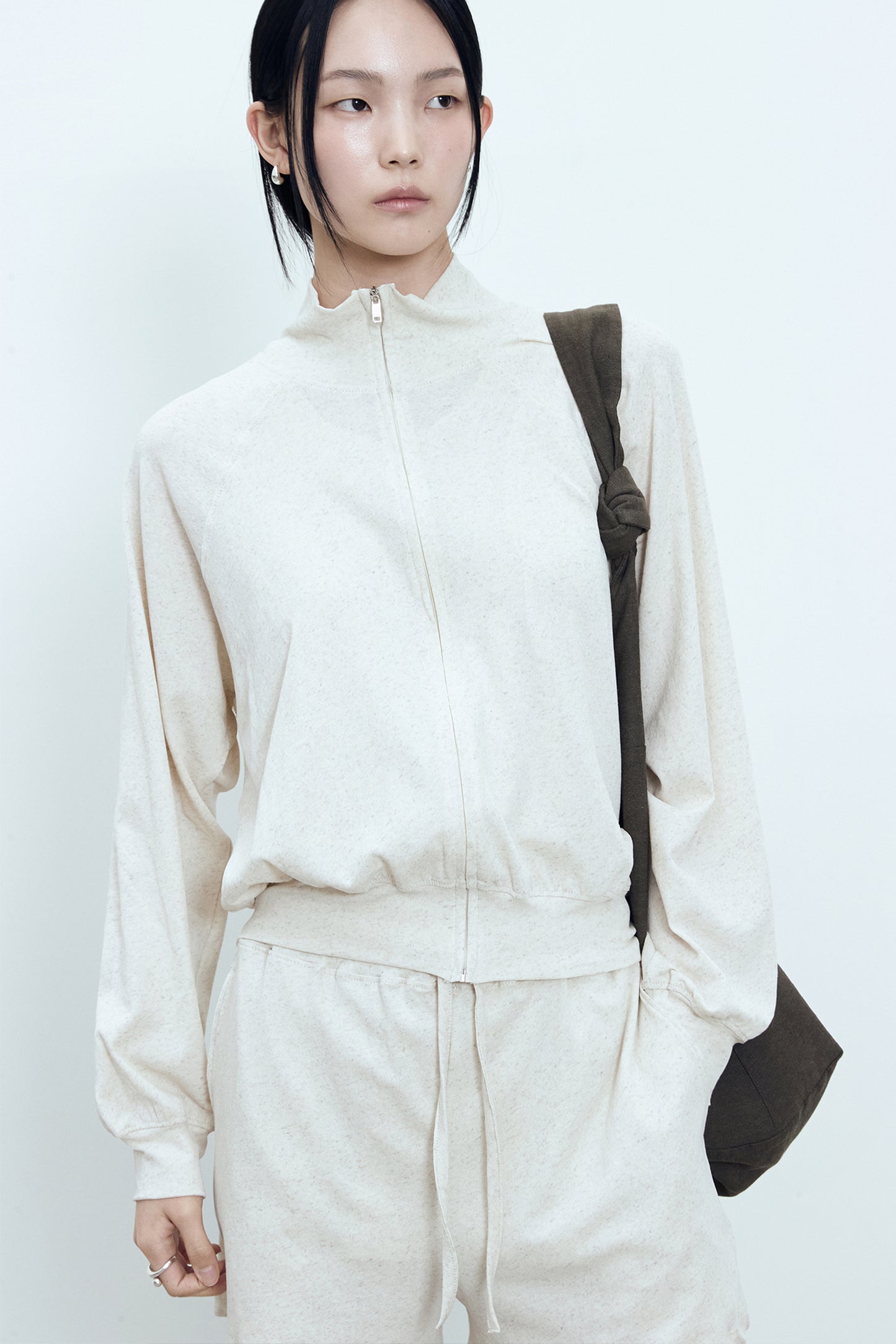 【BLOSSOM H COMPANY 2025SS】CODE LINEN ZIP UP