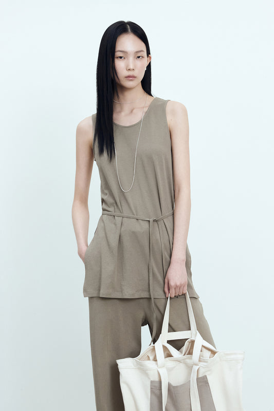【BLOSSOM H COMPANY 2025SS】CODE LINEN SLEEVELESS