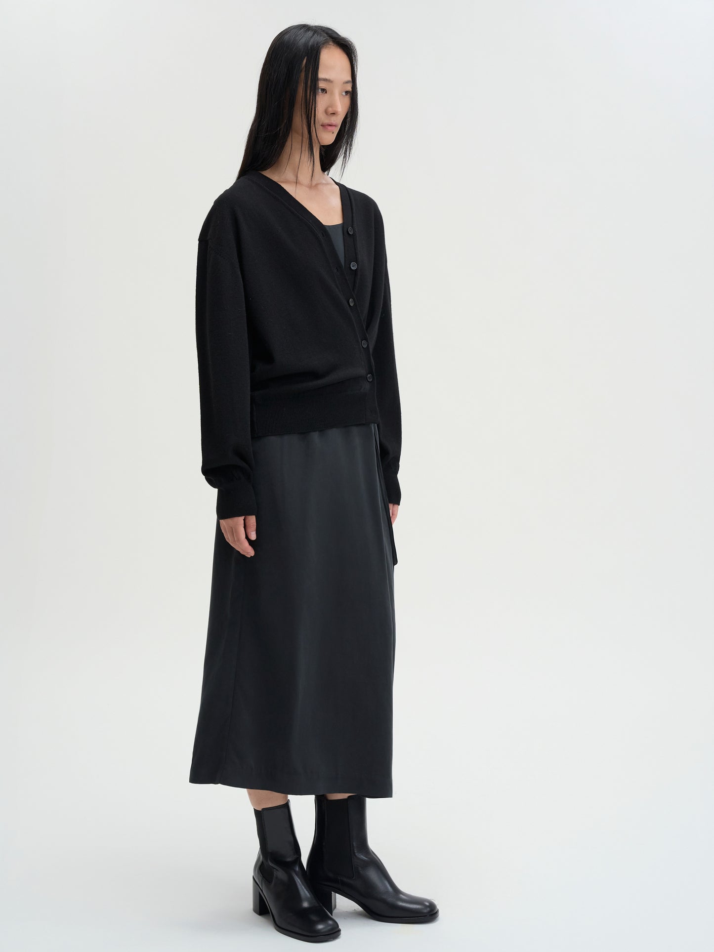 【MAGJAY 2025AW】Uno Wool 100 Cross Cardigan