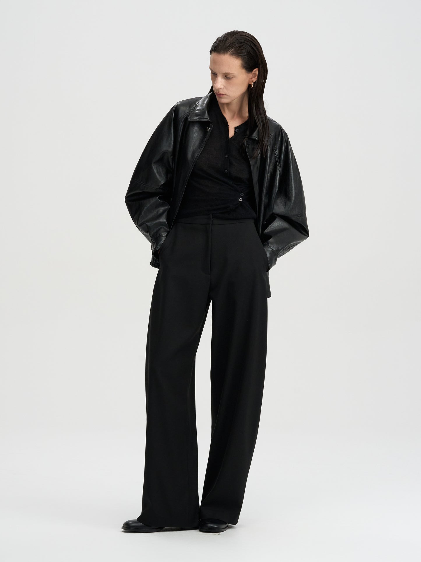 【MAGJAY 2025AW】Volume Leather Bomber Jacket - Black