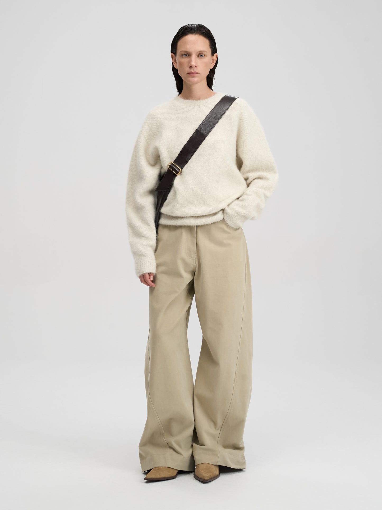 【MAGJAY 2025AW】Fox Hairley Round Knitwear