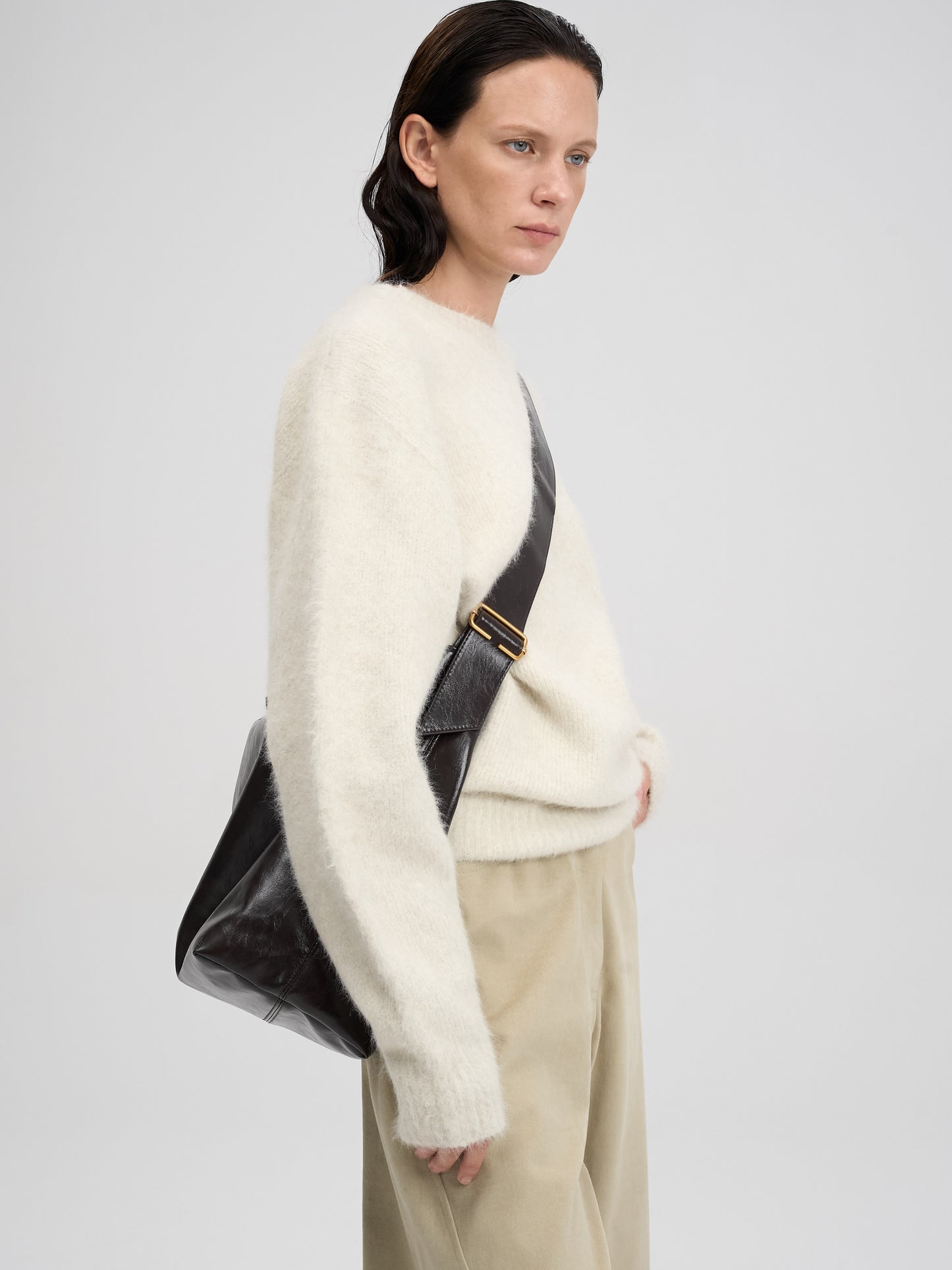 【MAGJAY 2025AW】Fox Hairley Round Knitwear